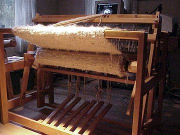 Side panel on the 60 inch loom